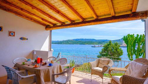 Sardinia Family Villas - Cannigione Beach Apartments - Photo 2