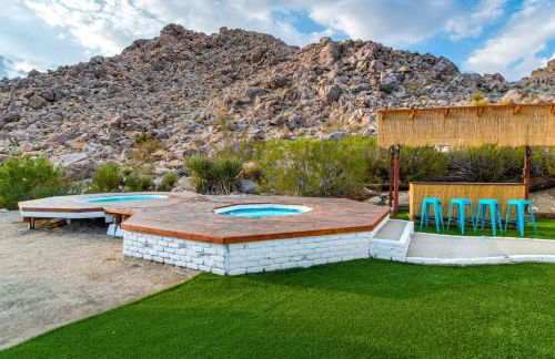 Neon Moon An Elevated Experience w Pool and Spa - Foto 11