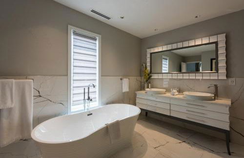 Lago-mar Luxury Modern Waterfront Home - Foto 18