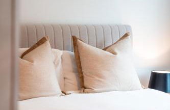 Dog-Friendly Townhouse in Converted Mill near Stroud Commons - Foto 1