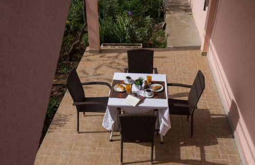 Apartment Ani - Two Bedroom Apartment with Terrace and Garden View - Foto 31