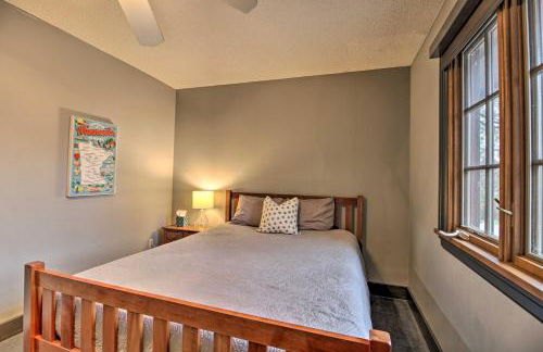 Breezy Point Escape with Views, Dock and Fire Pit! - Foto 16