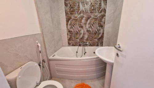 San Miniato 2-Bed Villa Sleeps 6 with Parking - Foto 4