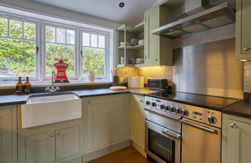 The Old Post Office Private Parking & Garden - Foto 11