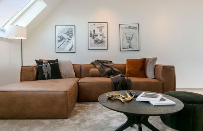 Spacious 3 Bedroom Apartment With Private Garage - Foto 50