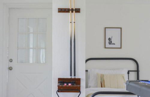 Gorgeous 10 Acre Modern Farmhouse & Private Pond - Photo 24