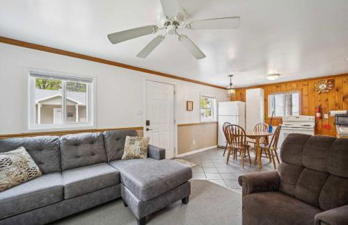 1BR Lakefront Cottage - Perfect for Two - Foto 8