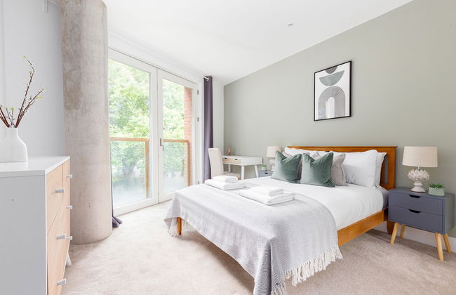 Luminous 2 Bed Balcony Flat in Islington - Foto 2