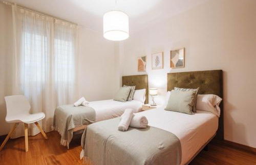 Puerta del Príncipe - Free Parking - Foto 22