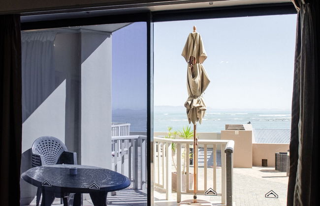 Strand Pavilion - Photo 28