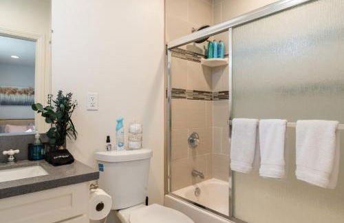 Angel & Rose * Hollywood DTLA - Foto 27