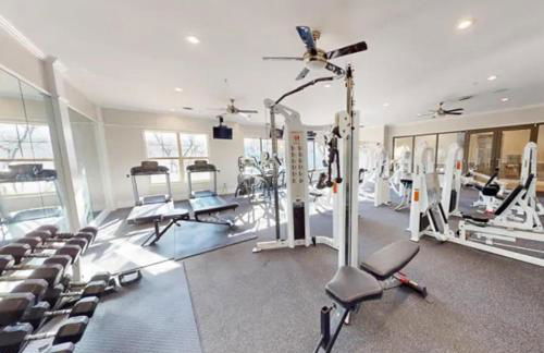 Landing Spectacular 2BD Clubhouse Pool - Foto 31