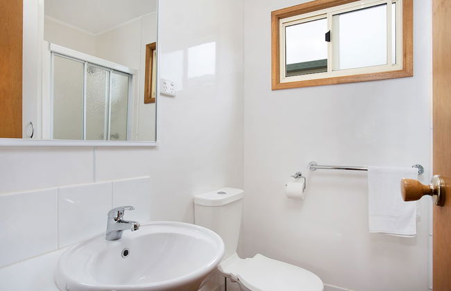 Lake Hamilton Motor Village & Caravan Park - Photo 26