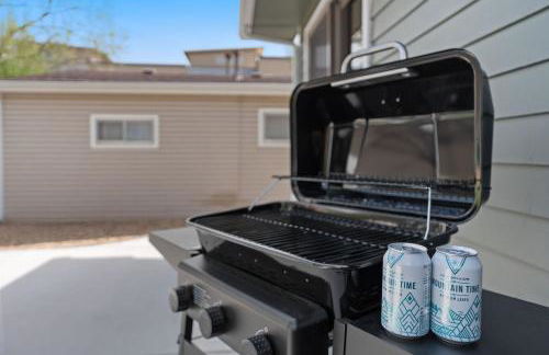 Spirit of the Rockies - Private Backyard & Hot Tub - Foto 48