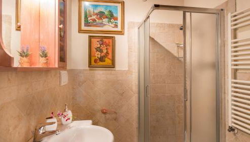 VILLA GINO 8&2, Emma Villas - Foto 5