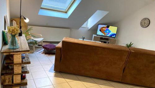 STRG Center at 10 min-Christmas market and 10min EU Parliament-WiFi-TV - Foto 5