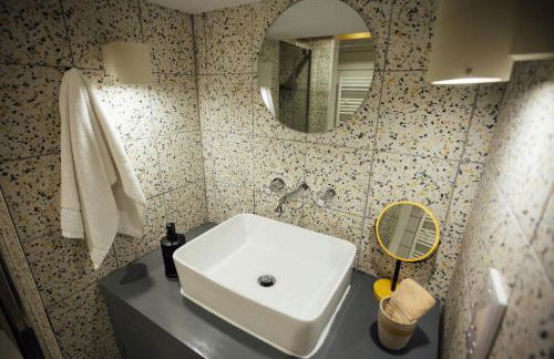 Cliff-top Cottage on Coast Path w/Panoramic Views - Photo 40