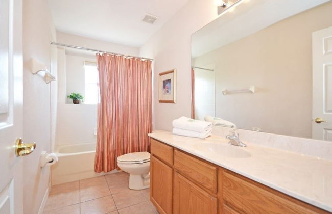 Corvina Villa 5 Bedroom Home by RedAwning - Photo 18