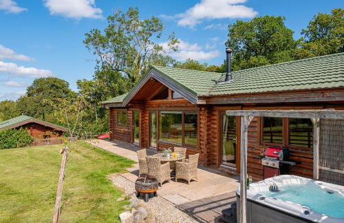 Constable Burton - Photo 2