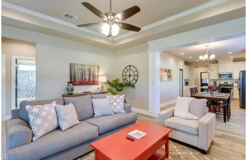 Centrally Located Stunning 3BR 2BA Near Downtown - Foto 18