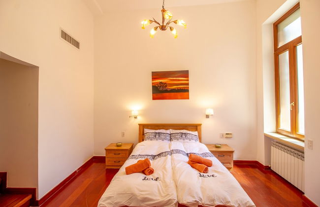 Art apartment in Mamila - Photo 3