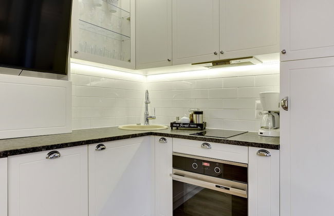 Lion Apartments -Aquarius Deluxe - Photo 8