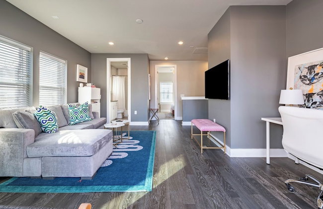 Modern Home, Private Balcony, Near Rainey & Lady Bird Lake Haus of Z - Foto 62