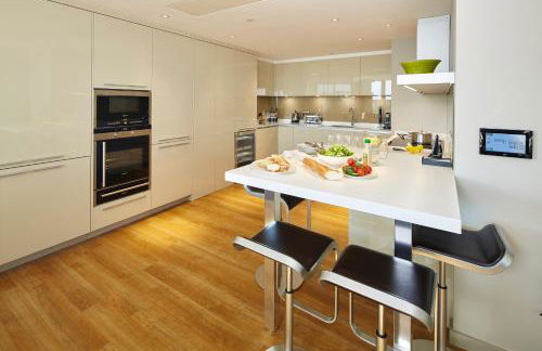 Cheval Three Quays at The Tower of London - Photo 135