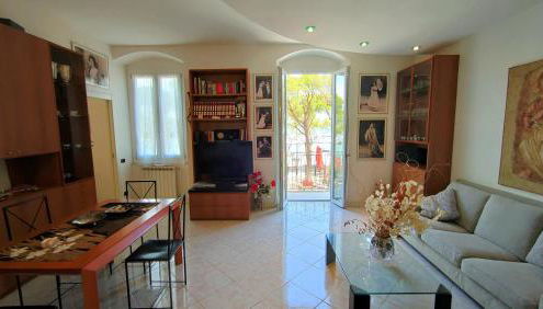 UN BALCONE IN PINETA - Foto 5