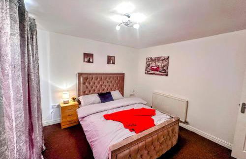 Contractor-Friendly 2BR Gem Wi-Fi Free Parking - Foto 12