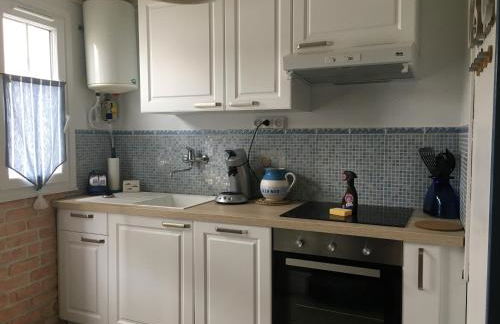 Maison de pays à 2 pas de la mer et du centre - Photo 3