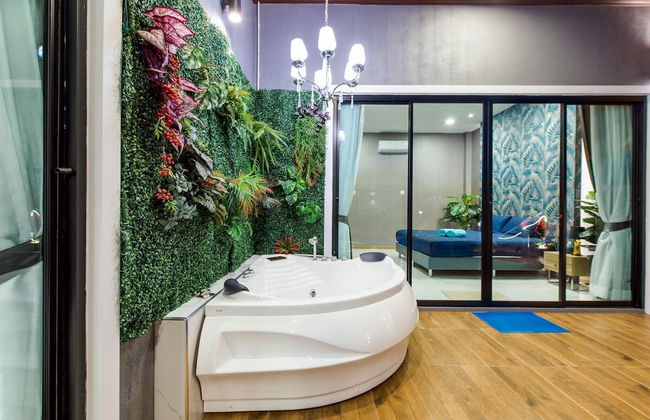 Baandomedoodao Pool Villa Cha-Am - Photo 49