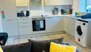 2 Bed Flat - Sleeps 8 - Pets - Garden - Parking - Foto 2, stove