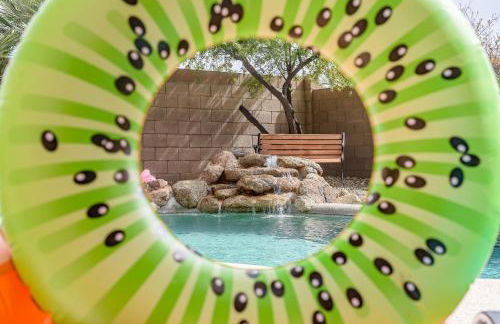 Chic Poolside Oasis - Karaoke - BBQ - Games - Foto 40