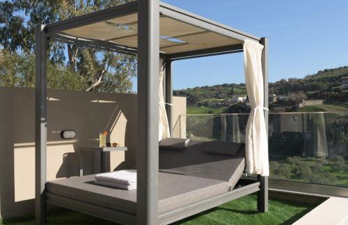 Venerato Villas Ampela & Apolonia, with Pool, Spa Whirlpool & Heritage, By ThinkVilla - Foto 39