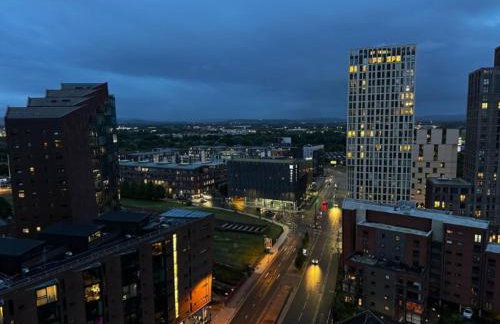 1BD City-Centre Magical Views - Foto 11