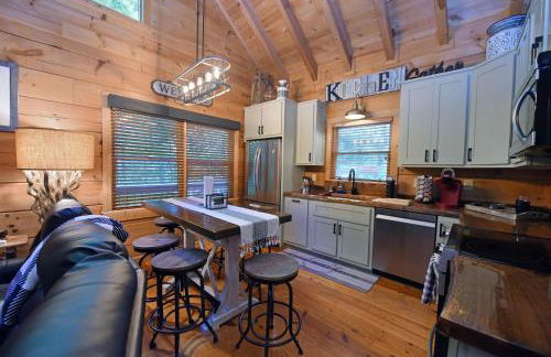 Elegant Escape-Cherry Log GA - Foto 15