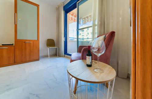 Holidays2Malaga Ayala 450 mts from beach & Terrace - Foto 7