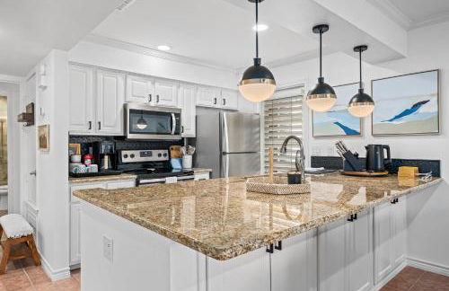 Bay House Condos by Miss Kitty’s - Foto 20