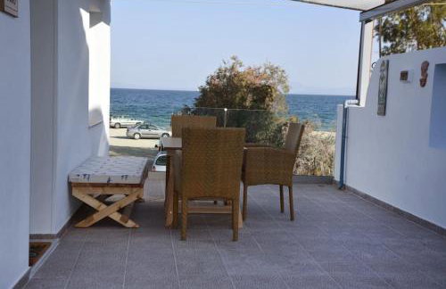 Clio Παραθαλάσσια κατοικία στις Αλυκές Βόλου Παπαδάκου 11 - Foto 34