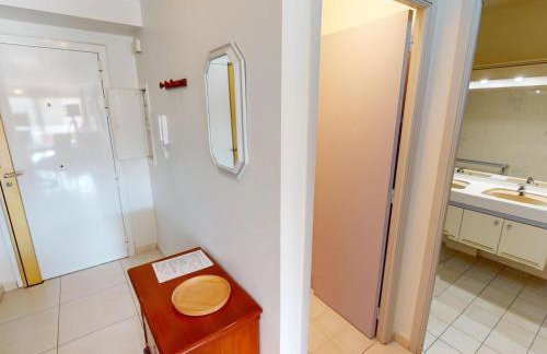 2P calme avec terrasse, piscine, parking et wifi - FR-1-196-368 - Foto 10