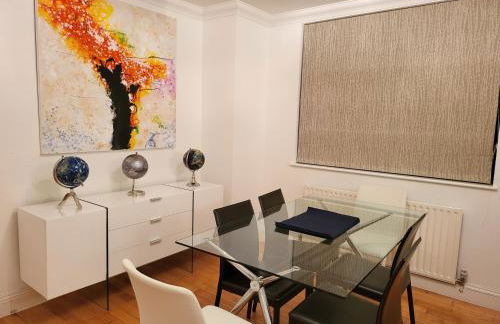 Garland Stylish 2 Bedroom Apartment A Minute Walk From Station - Foto 23