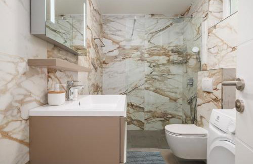 Lulani Soline Pool Apartment - Photo 53