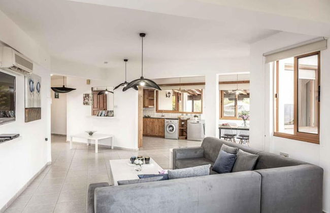 Villa Argaka Heights - Photo 13