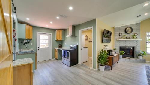 Barling Vacation Rental Fenced-In Yard with Hot Tub - Foto 2