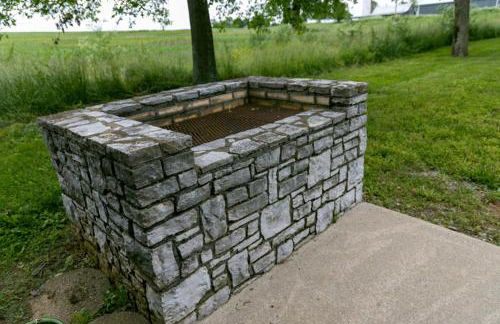 Serene Bourbon Cabin - Foto 26