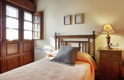 Mansion with Pool & Terrace - Foto 14