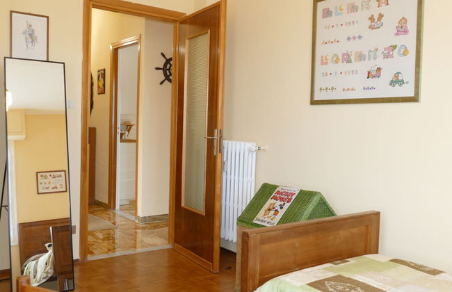 2 bedroom Apartment in Bordighera - Photo 11