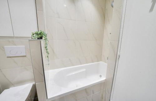 Stylish 3 bdr & Garden Oasis on the Edge of Paris - Foto 12