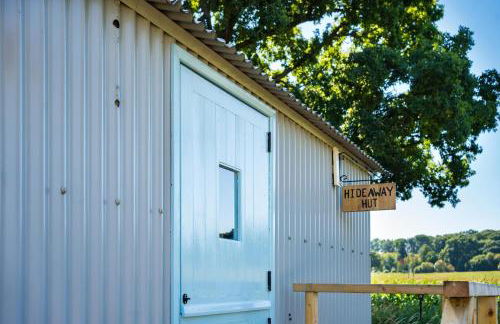 The Hideaway Hut - 1 Bed Shepherds Hut - Hereford - Photo 61